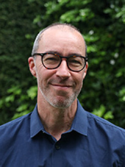 Photo of Richard Burdon